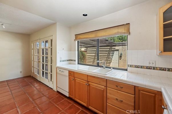 Interior, Kitchen, Recessed Lighting, Tile Countertops