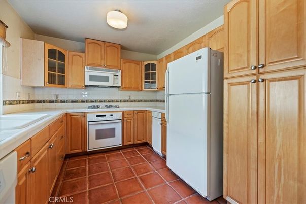 Interior, Kitchen, Tile Countertops