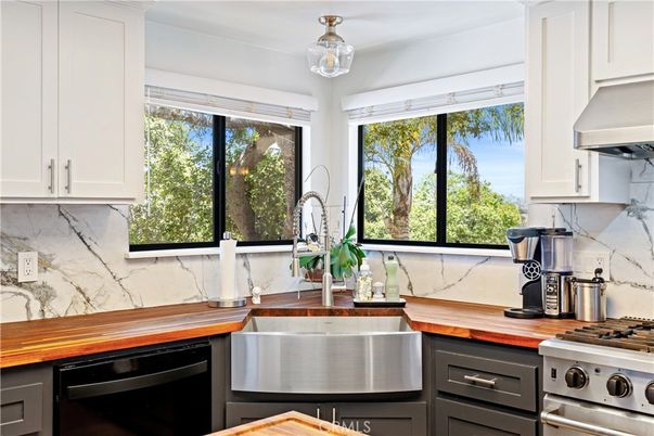 Interior, Kitchen, Marble Walls, Stainless Steel Appliances