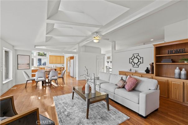 Dining room, Interior, Living room, Recessed Lighting, Wood Texture Flooring