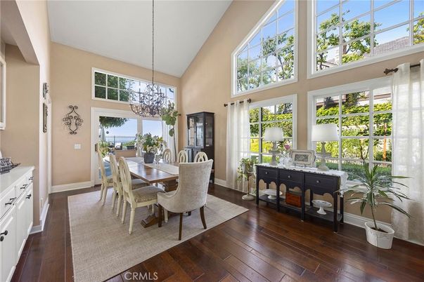 Chandelier, Dining room, Interior, Pendant Lights, Wood Texture Flooring