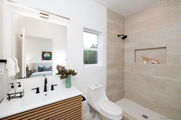 Bathroom, Bedroom, Interior