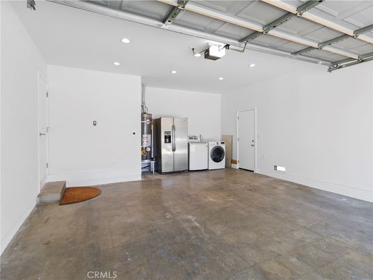 Garage, Interior, Recessed Lighting, Washer