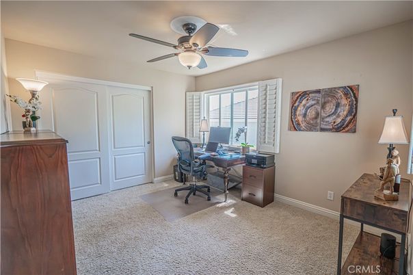 Home Office, Interior