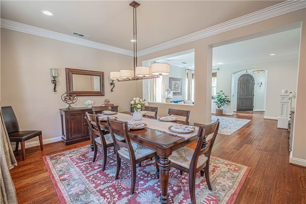 Chandelier, Dining room, Interior, Pendant Lights, Recessed Lighting, Wood Texture Flooring