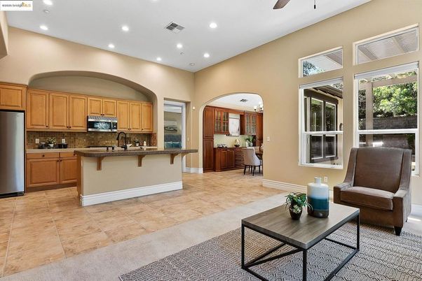 Interior, Kitchen, Recessed Lighting