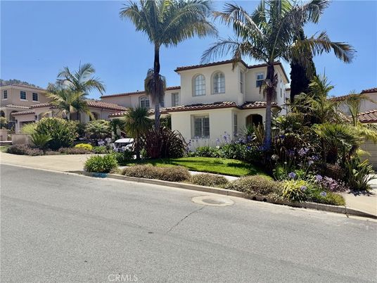 Backyard, Exterior, Facade, Mediterranean