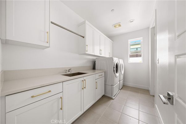 Interior, Recessed Lighting, Washer
