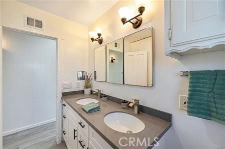 Bathroom, Dual Sink Vanities, Interior, Wood Texture Flooring
