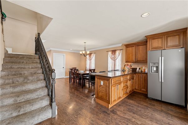 Chandelier, Dining room, Interior, Kitchen, Recessed Lighting, Wood Texture Flooring