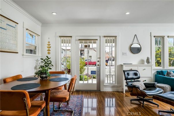 Dining room, Interior, Recessed Lighting, Wood Texture Flooring