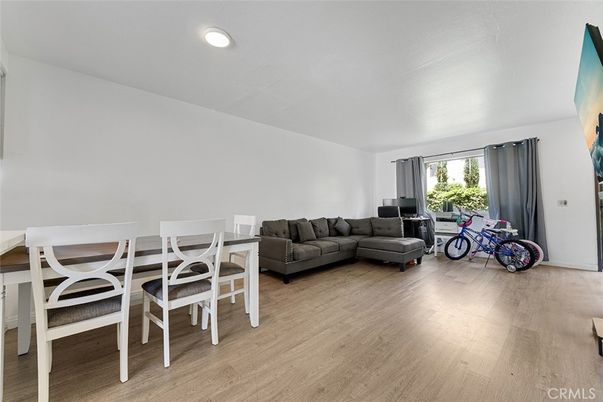 Dining room, Interior, Living room, Recessed Lighting, Wood Texture Flooring
