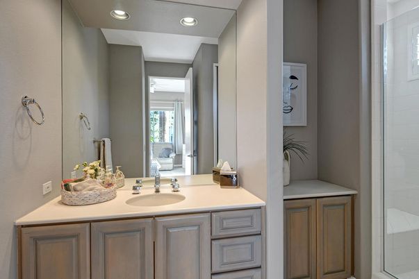 Bathroom, Interior, Recessed Lighting
