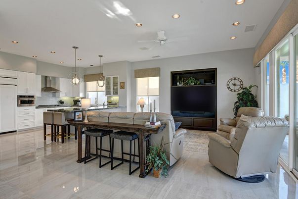 Interior, Kitchen, Living room, Pendant Lights, Recessed Lighting, Stainless Steel Appliances