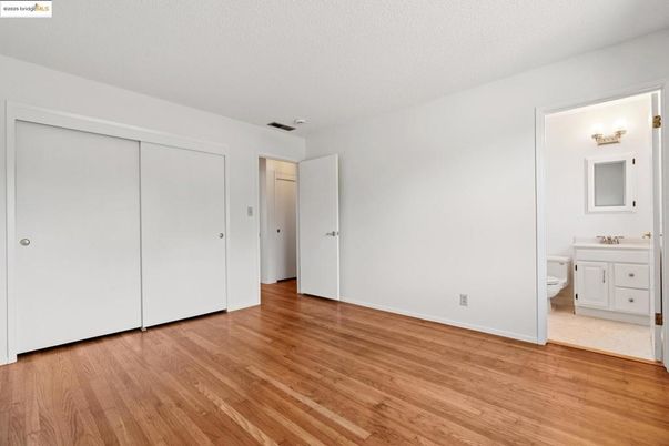 Bathroom, Empty room, Interior, Wood Texture Flooring