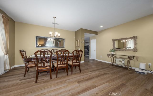 Chandelier, Dining room, Interior, Recessed Lighting, Wood Texture Flooring