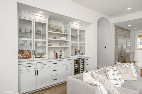 Interior, Living room, Recessed Lighting, Stainless Steel Appliances, Wood Texture Flooring
