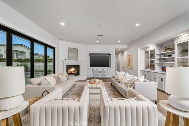 Fireplace, Interior, Living room, Recessed Lighting, Wood Texture Flooring