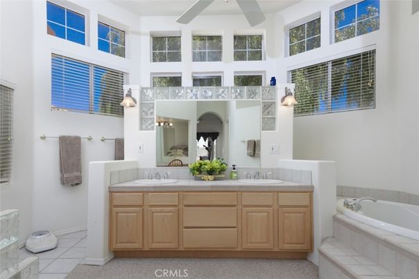 Bathroom, Dual Sink Vanities, Interior