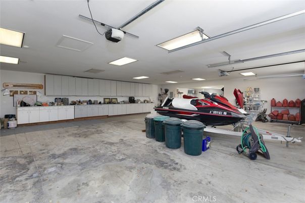 Garage, Interior, Recessed Lighting