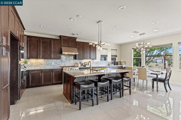Dining room, Interior, Kitchen, Pendant Lights, Recessed Lighting