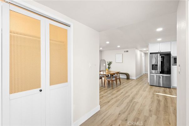 Dining room, Interior, Kitchen, Recessed Lighting, Stainless Steel Appliances, Wood Texture Flooring