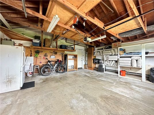 Garage, Interior, Wooden Beams, Wooden Ceilings