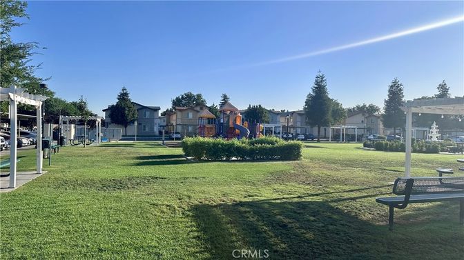 Backyard, Exterior, Playground