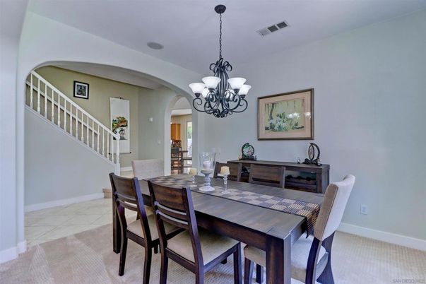 Chandelier, Dining room, Interior