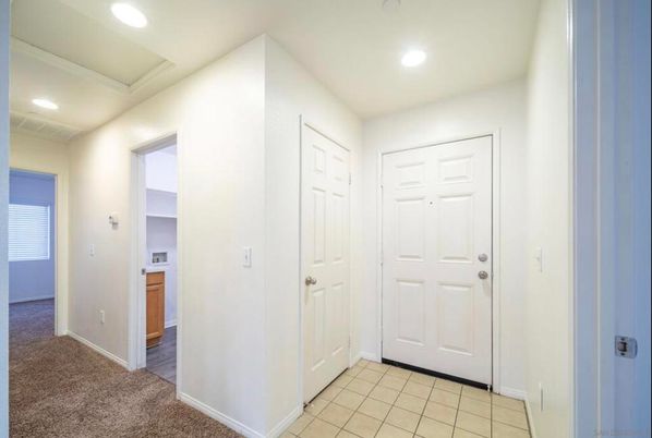 Interior, Recessed Lighting