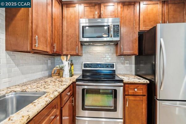 Interior, Kitchen, Stainless Steel Appliances