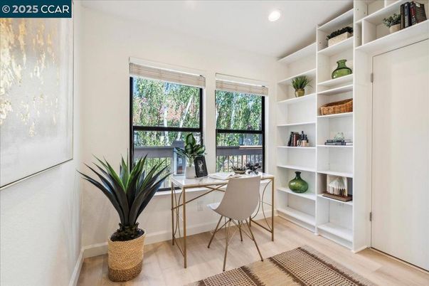 Home Office, Interior, Recessed Lighting, Wood Texture Flooring