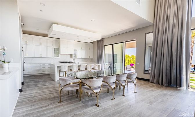 Dining room, Interior, Kitchen, Recessed Lighting, Wood Texture Flooring