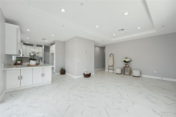 Interior, Kitchen, Marble, Recessed Lighting