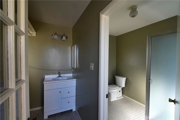 Bathroom, Interior