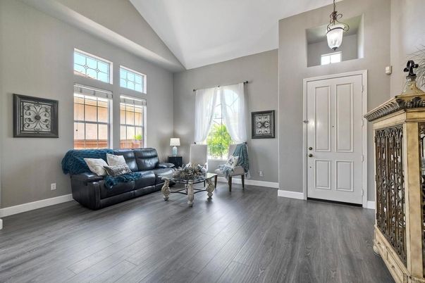 Interior, Living room, Pendant Lights, Wood Texture Flooring