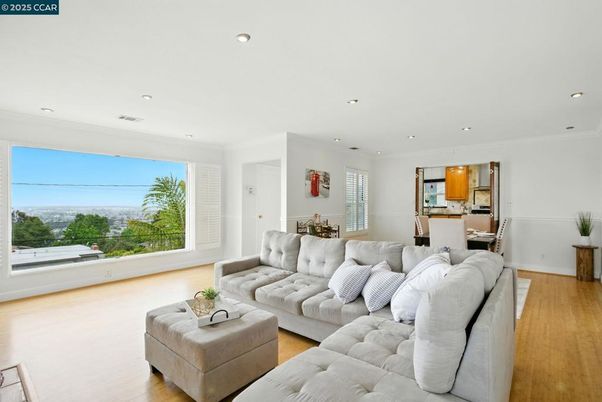 Dining room, Interior, Kitchen, Living room, Recessed Lighting, Stainless Steel Appliances, Wood Texture Flooring