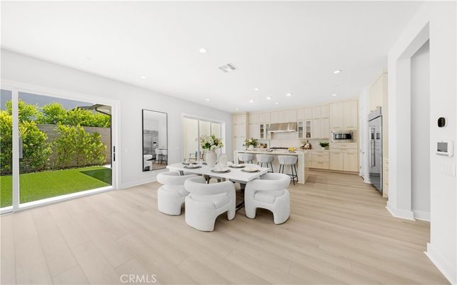 Dining room, Interior, Kitchen, Recessed Lighting, Wood Texture Flooring
