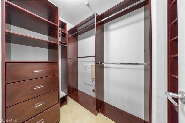 Interior, Walk-in Closets