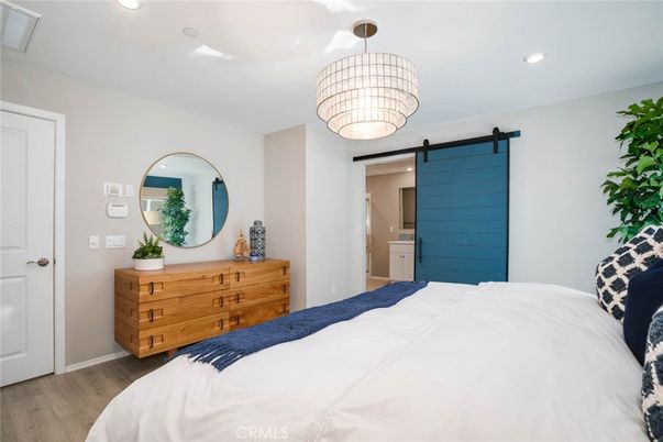 Bedroom, Interior, Pendant Lights, Recessed Lighting, Wood Texture Flooring
