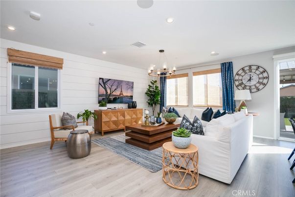 Interior, Living room, Pendant Lights, Recessed Lighting, Wood Texture Flooring