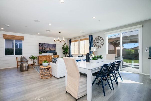 Dining room, Interior, Living room, Pendant Lights, Recessed Lighting, Wood Texture Flooring