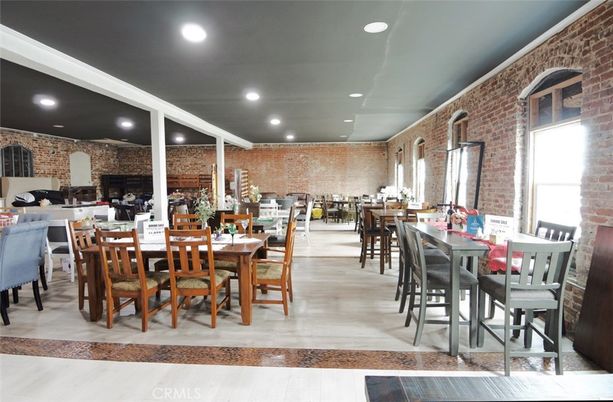 Dining room, Interior, Recessed Lighting, Stone Walls