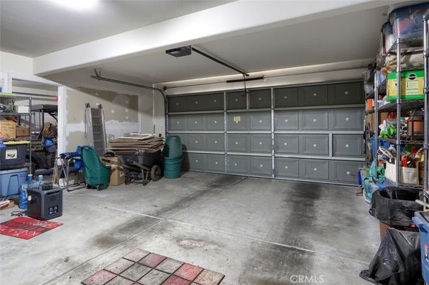Garage, Interior