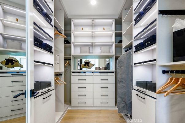 Interior, Recessed Lighting, Walk-in Closets, Wood Texture Flooring