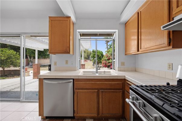 Interior, Kitchen, Stainless Steel Appliances, Tile Countertops