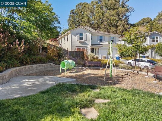 Backyard, Exterior, Playground