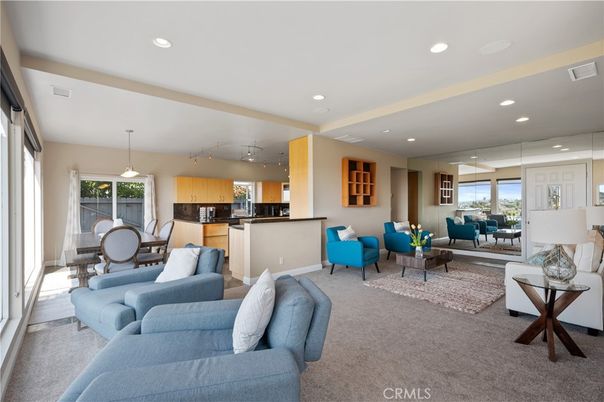 Dining room, Interior, Kitchen, Living room, Pendant Lights, Recessed Lighting