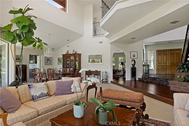 Chandelier, Dining room, Interior, Living room, Recessed Lighting, Wood Texture Flooring