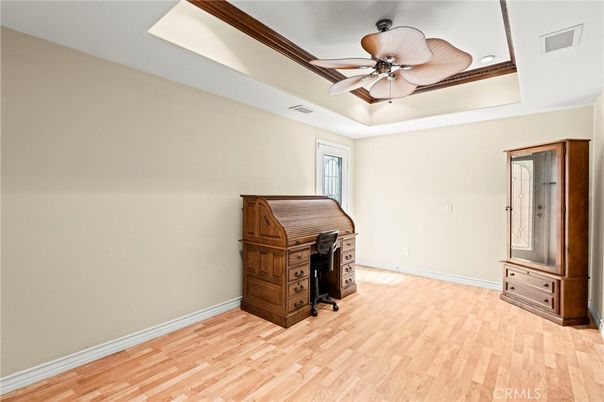 Home Office, Interior, Recessed Lighting, Wood Texture Flooring